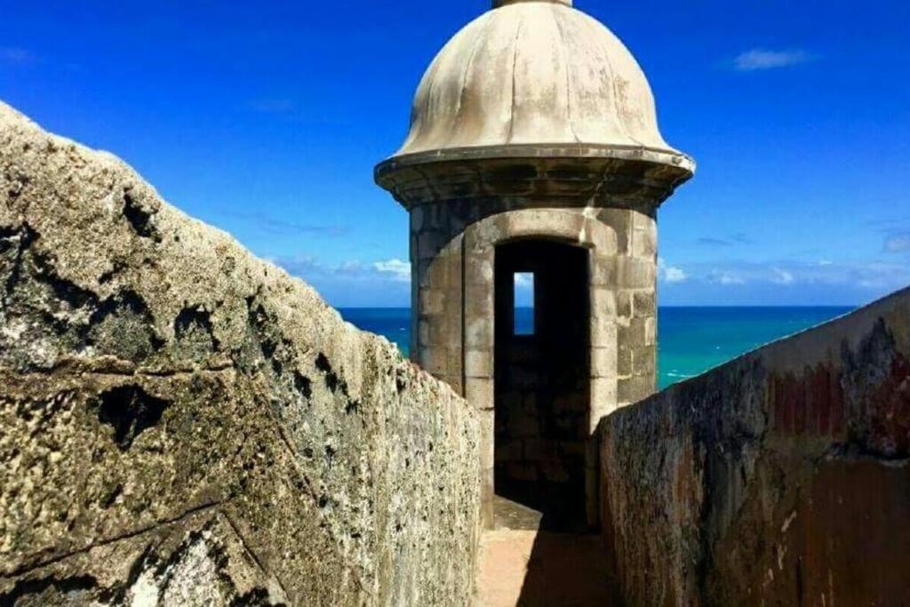 1St Floor, A/C Everywhere, Balcony With Beach View In Luquillo Extérieur photo